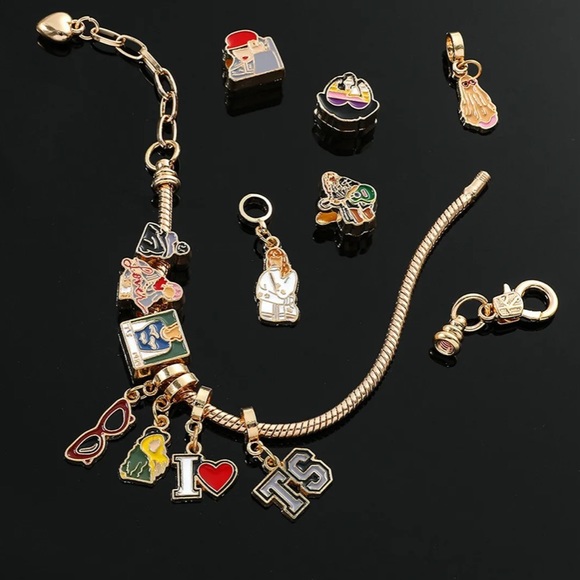 NWT TAYLOR SWIFT Eras Music Album Charm Bracelet perfect for Swiftie - Picture 3 of 6